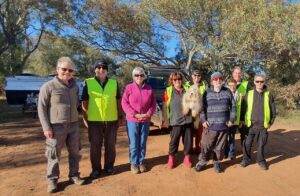 Members who volunteered at Farina.